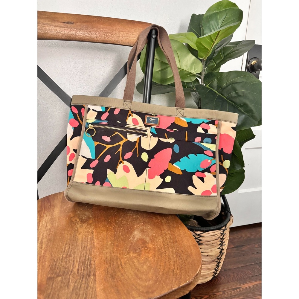 Fossil Multicolor Floral Print Canvas Passport Weekender Bag
